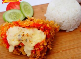 AMAZY AYAM GEPREK MOZARELLA Magfoodamazy