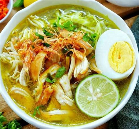 Resep Soto Ayam Bening yang Segar dan Bikin Hangat