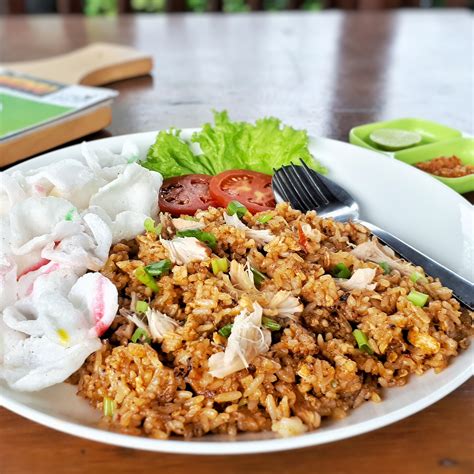 Resep Nasi Goreng Sederhana Resep Nasi Goreng Sederhana / Ini juga