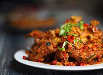 Resep Ayam Crispy Asam Manis Pedas oleh Ratih Sariningsih Cookpad