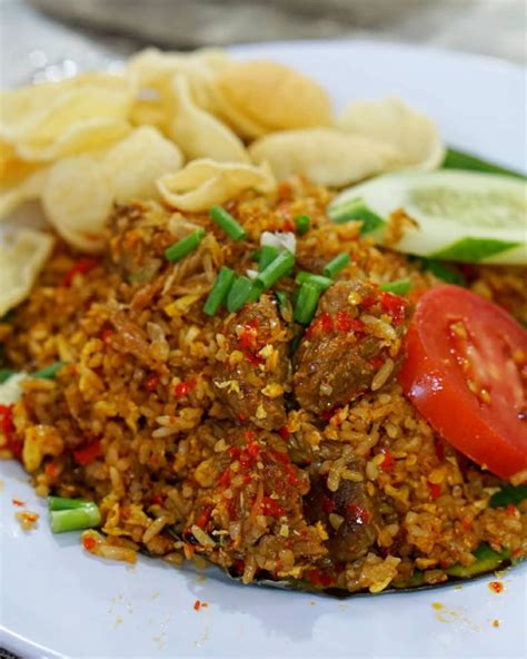 9 Resep nasi goreng pedas, enak, sederhana dan bikin nagih