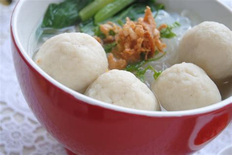 Cara Bikin Bakso Ayam Kenyal Anti Gagal ! Resep Makanan Indonesia