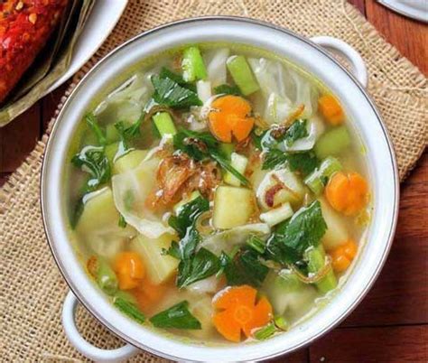 Mau Cari Resep Sop Ayam? Kamu Dapat Menemukannya Disini!