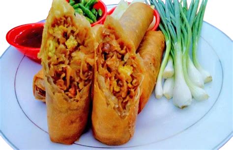 Resep LUMPIA isi Soun / Bihun (pr_risolesdkk) oleh dapurVY Cookpad