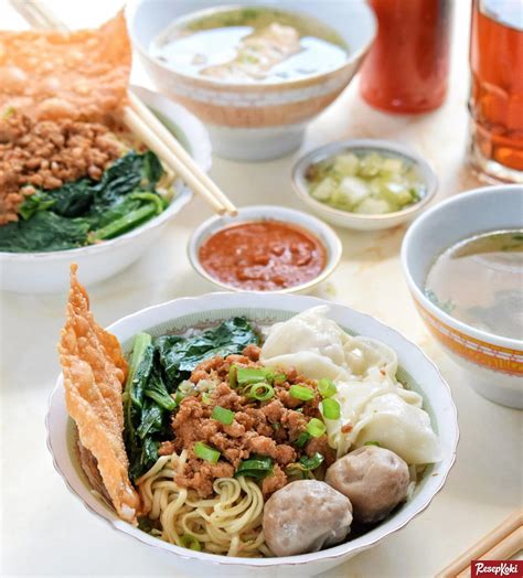 Mie Pangsit Goreng dan Rebus Enak Istimewa Resep ResepKoki