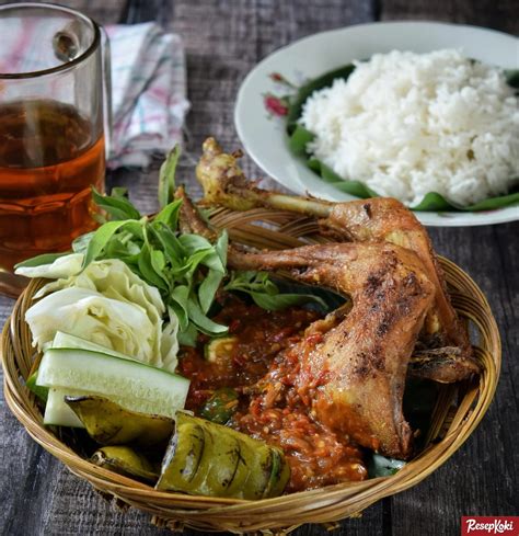 Pecel Ayam Istimewa Lengkap dengan Sambel Khas Resep ResepKoki