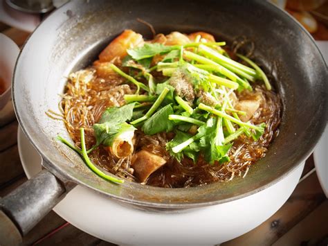 Resep Semur tahu telur bumbu komplit oleh Ririn Aliftiani Cookpad