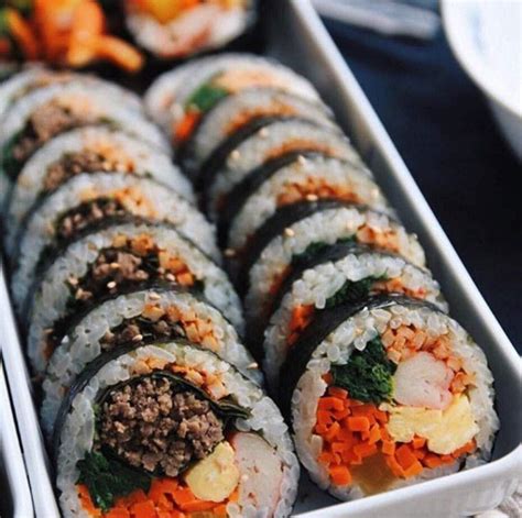 Cara Membuat Kimbab Korea Rumahan yang Enak