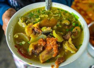 Resep Lontong Kikil Surabaya, Super Enak Dan Seger