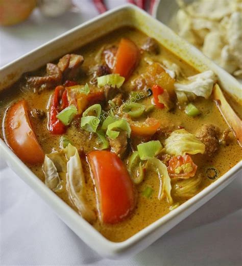 Resep Tongseng Ayam Santan Pedas Bumbu Spesial & Cara Membuat
