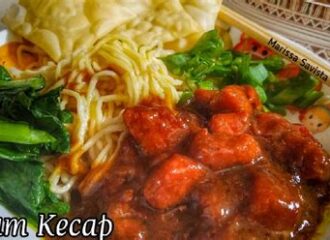 Resep Mie ayam kecap by CerryLicious oleh Cerry Licious. Cookpad