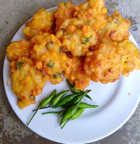 Cara Membuat Perkedel Jagung Tumbuk Special Renyah
