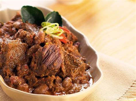4 Aneka Resep Semur Daging ala Rumahan yang Praktis Dibuat